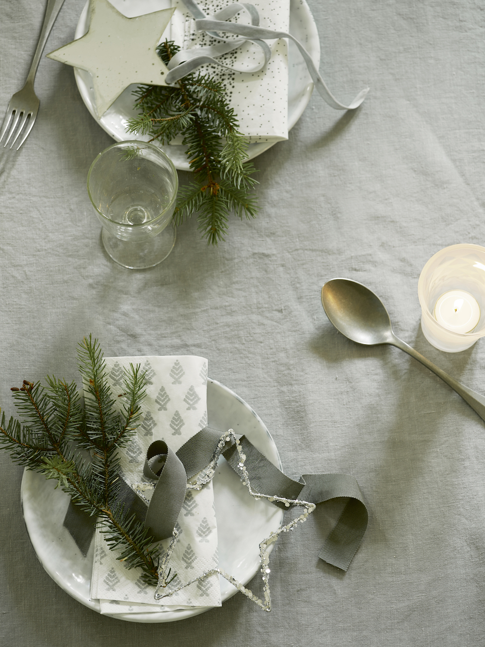 My Nordic Christmas table — Noémie Memories