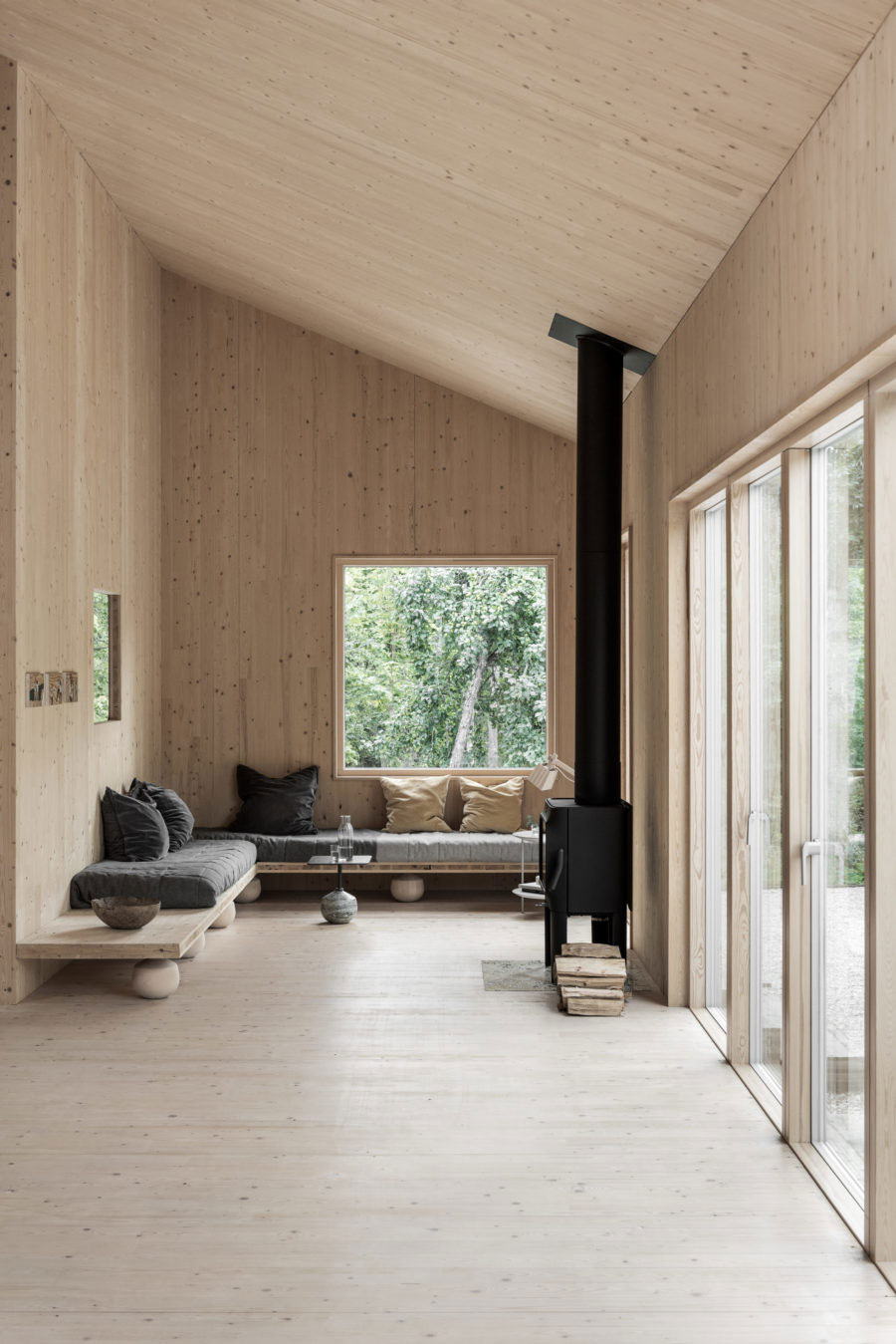 13 Modern Scandinavian Cabins To Make You Dream Of A Summer Escape