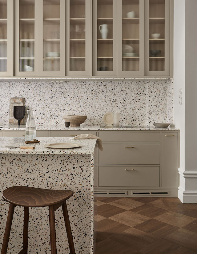 https://nordicdesign.ca/wp-content/uploads/2020/10/Terrazzo-scandinavian-kitchen-nordiska-kok-nordicdesign-02.jpg